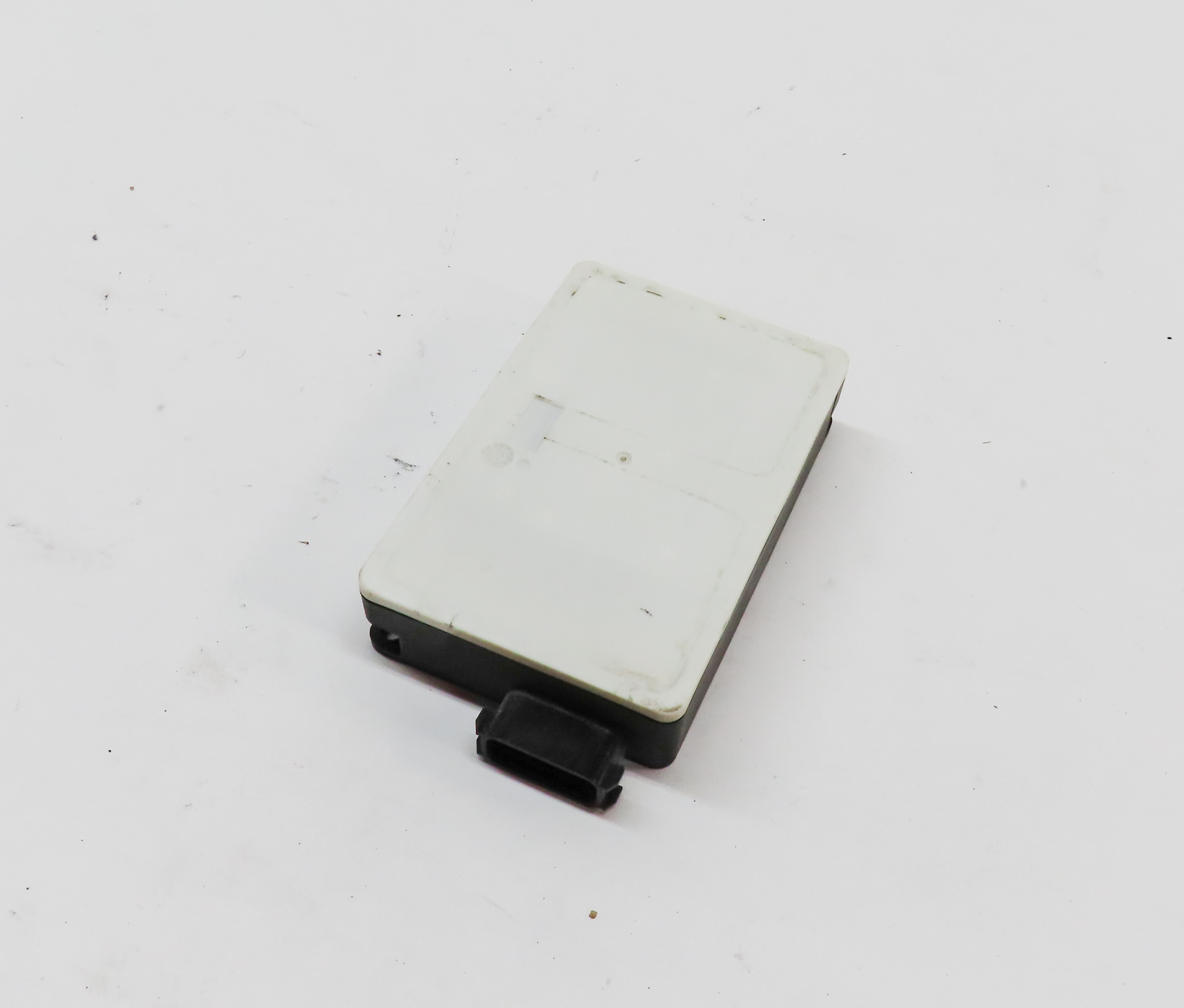 2012 MERCEDES GL350 (X164) REAR DRIVER ASSIST BLIND SPOT RADAR SENSOR MODULE — exact item pictured